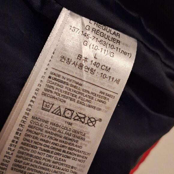 Red Gap kids Large puffer vest zip up - Picture 6 of 7